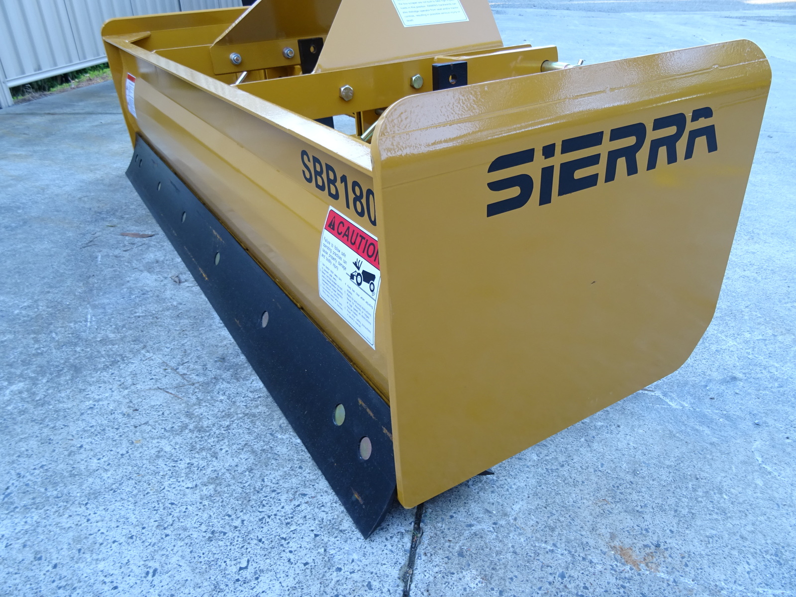 Sierra Box Blade 18m