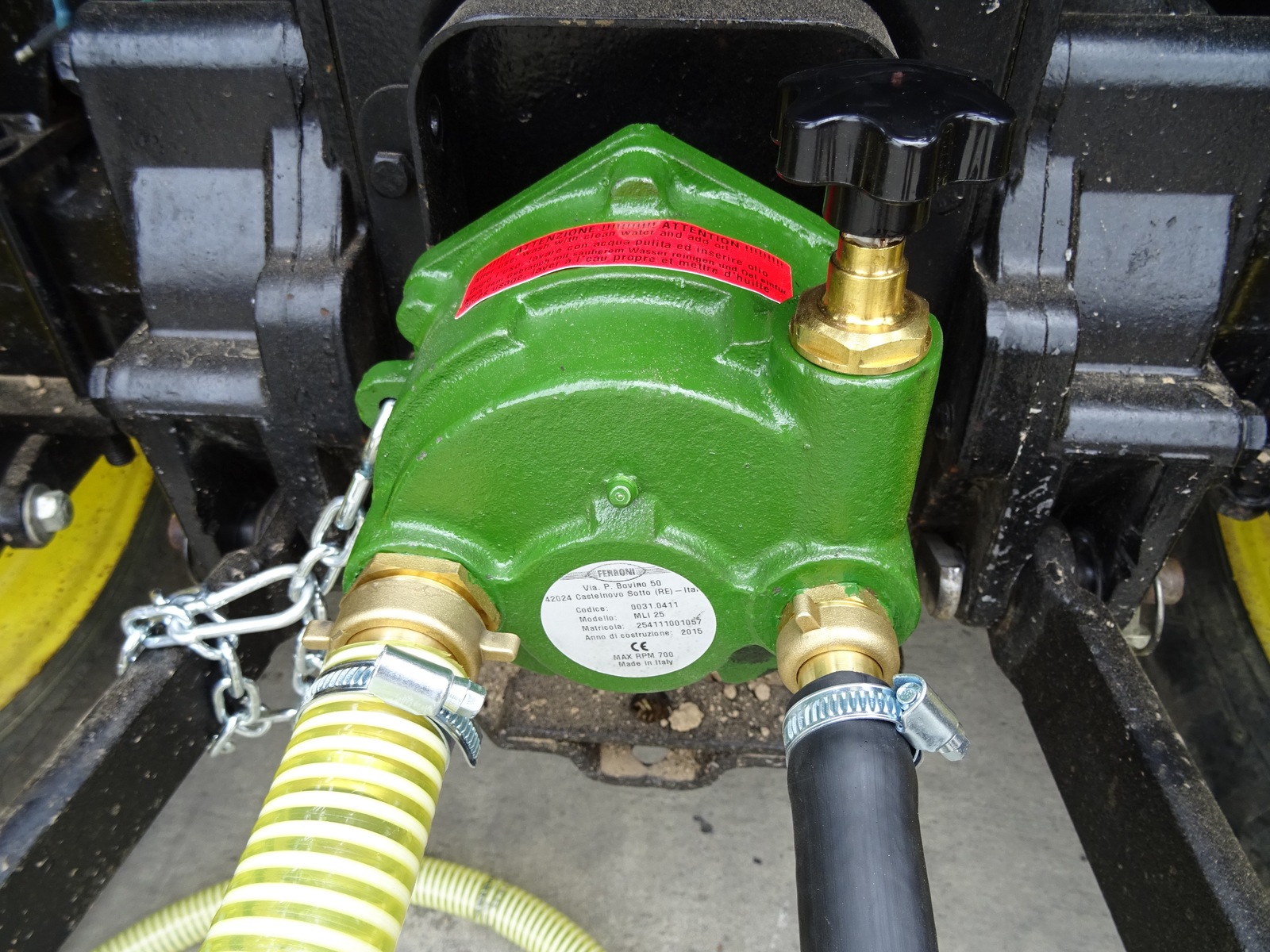 PTO water pump with fire / wash down hose kit